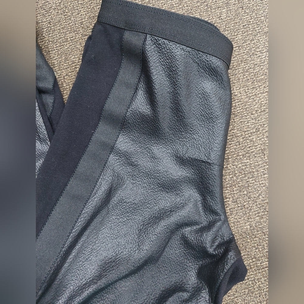 BCBG Max Azria Landyn Vegan Leather Black Leggings Size XS - Picture 10 of 11
